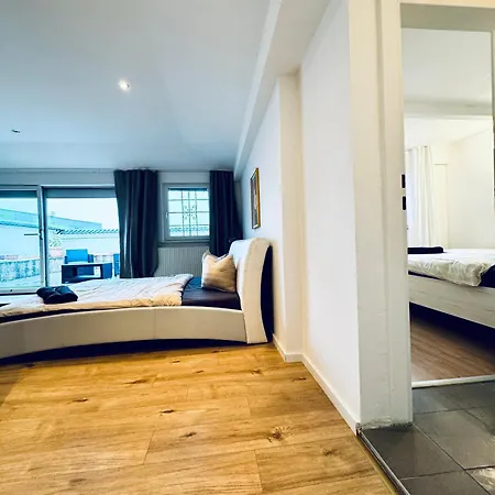 Amazing 2br Apt, 16-mins To Blumengaerten Apartment