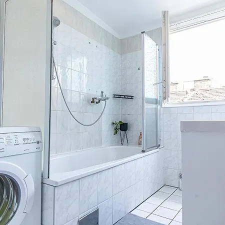 Apartment Chic & Comfy 3br In The Heart Of