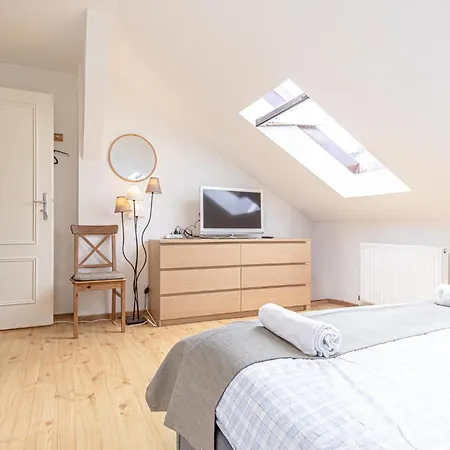 Spacious 3br Shared Apt, Very In * 비엔나