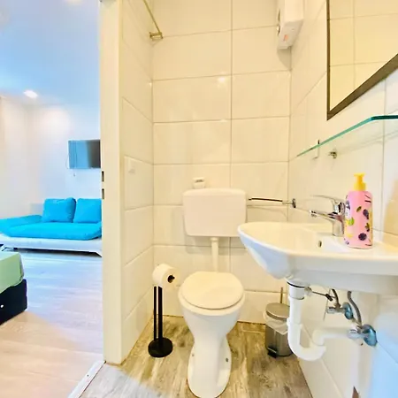 Chic 1br Perfect For 3 Guests In Apartment