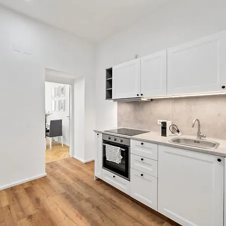 Bright And Quiet Apartments, Just 10 Minutes To U4, U6 And Schoenbrunn Palace * Wenen
