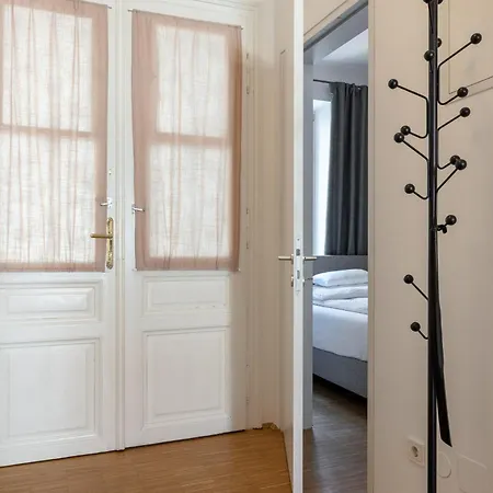 My In - Landstrasse Longstay Apartmán *