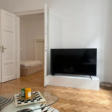 Luxury 1st District Apartmán