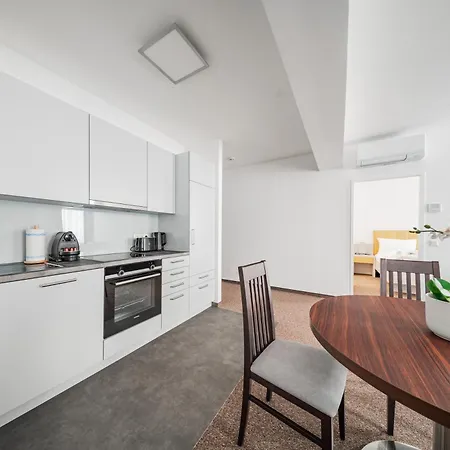 Home1 - Josefstadt فيينا