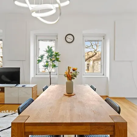 Apartamento 7 Min To Shopping Street I 5 Min To Train Station Viena