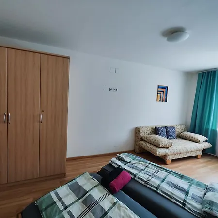 Apartment The Small Nest