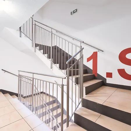 Apartment Bright Free Parking & 2 Min To Subway Vienna