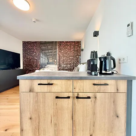 Apartment Moebliertes Mit Balkon *