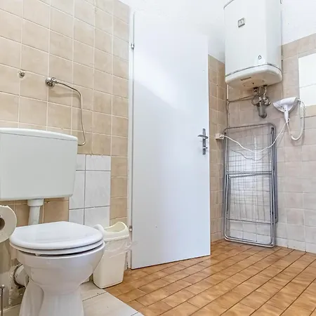 Spacious 2br Ideal For Long Apartmán *