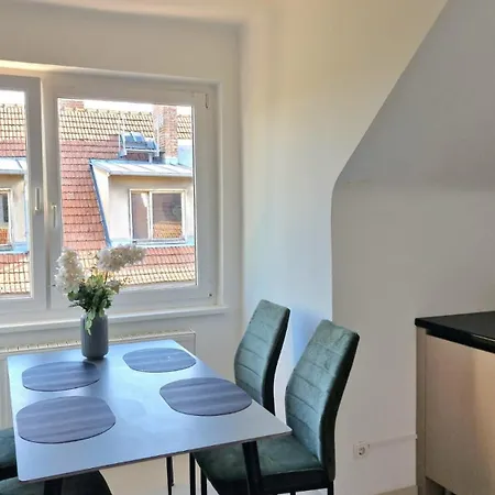 Apartment Cozy Next To Subway Station & Parking Wien