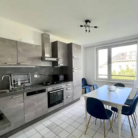 Huge Family Apartment Vienna