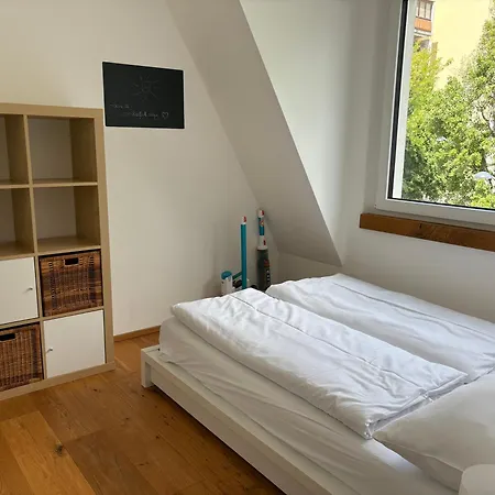 2 Schlafzimmer Im Neubau In Gruenruhelage Und Doch Zentral Apartmán *