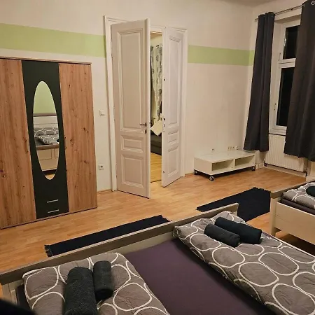Apartmán At West-bahnhof I Close To Shopping Street & Metro *