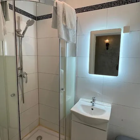 Inter20 Apartment *