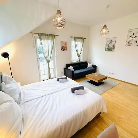 Apartamento 1 Min To Metro I Balcony I 20 Min To Inner Viena