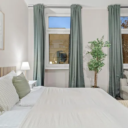 Modern Bright I Close To S-bahn I 5 Min To Shopping Mall Vienna