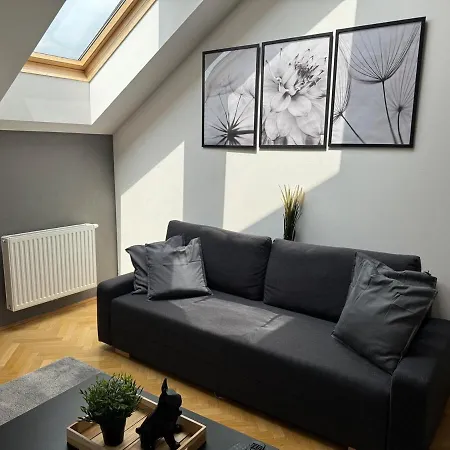 Apartmán 100qm, Balcony, Near Center, Schoenbrunn, Attic - Axara Housing Osw 1 32 Vídeň