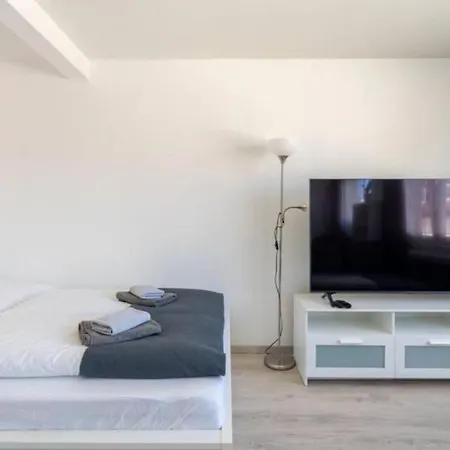 Charming Long-term Belvedere Apartamento Viena