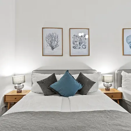 Close To Augarten, 5 Min Walk To U4 Friedensbruecke * Vienna
