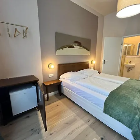 Apartmán 1 Aprt & 5 Stylish Rooms, Comfort & Convenience Combined Vídeň