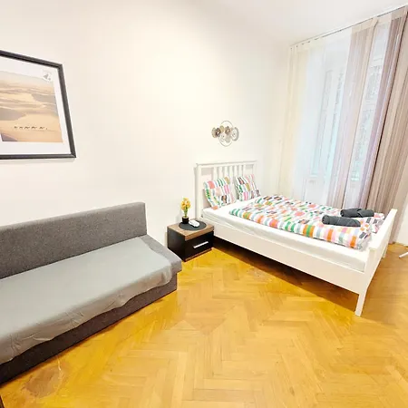 Cozy Next To Lugner Homestay Vienna