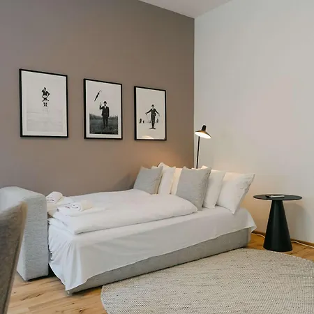 Calm 1br Perfect For 4-6 Metro Close To Naschmarkt * Vienna