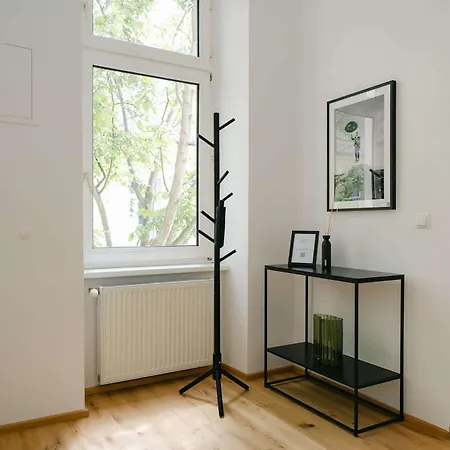 Calm 1br Perfect For 4-6 Metro Close To Naschmarkt Apartment