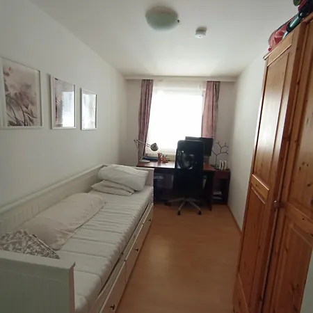 Spacious 2 Bedroom - - 20min Walk To Parliament - 7night Min *
