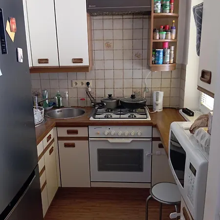 Spacious 2 Bedroom - - 20min Walk To Parliament - 7night Min * Vídeň