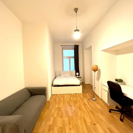 Charming Fully Furnished In Vídeň