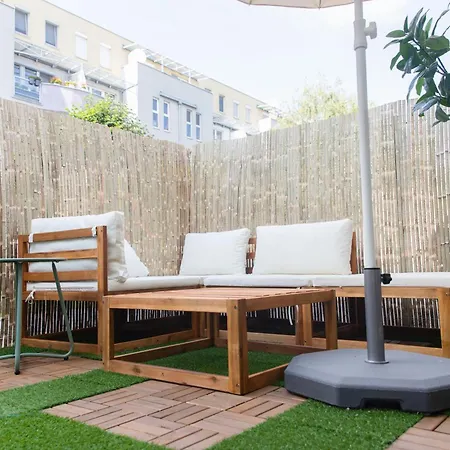 Apartment Fast Wifi - 3 Min Walk To Metro - On-site Parking For 19,90 Eur *