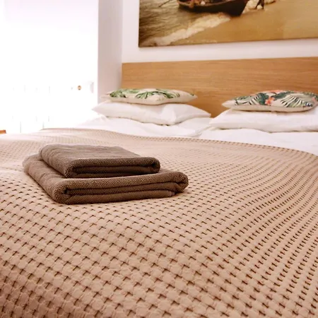Apartmán Bright & Chic Downtown Hideaway *