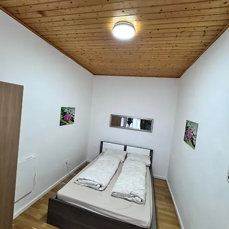 Spacious In Praterstern Area Es *