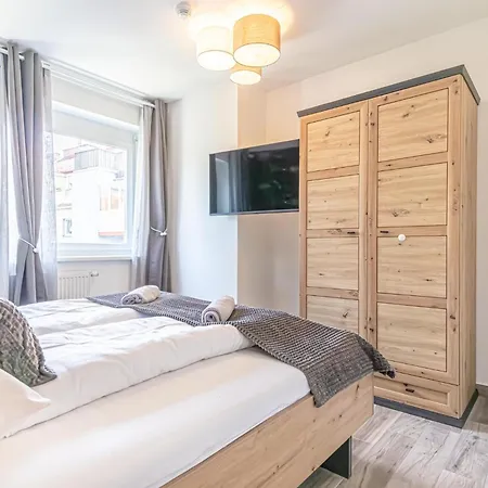 9 Min To Center, Modern 1br & 1lr With Balcony & Smart Tv * Vídeň