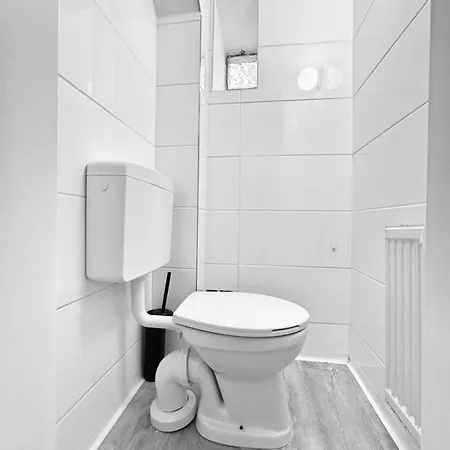 Very Spacious For Up To 7p With Great Location * Vienna