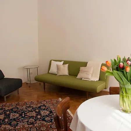 Apartment Hirsch I