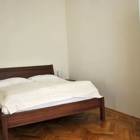 Apartment Hirsch I