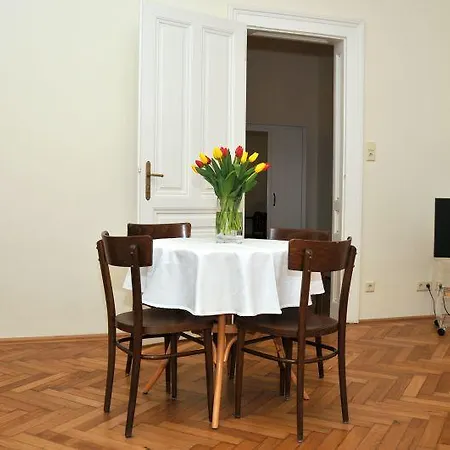 Hirsch I Apartment Vienna