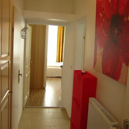 Ajo Messe - Contactless Check In Apartmanhotel