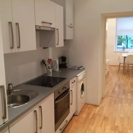 Moderne Altbauwohnung In Vienna