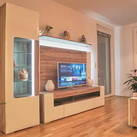 Apartamento Donau-city Strasse 12 Apartment.