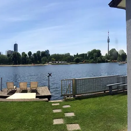 Old Danube Holiday home *