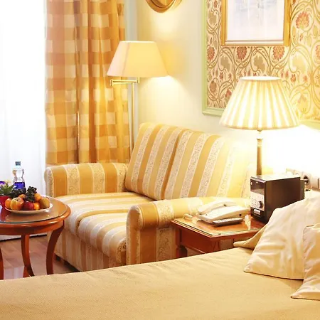 Arenberg Boutique Zentrum מלון 4*