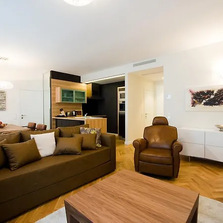 Apartment The Square