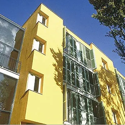 Gartenhotel Altmannsdorf Hotel