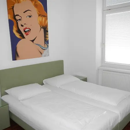 Bed and breakfast Pharmador 3*