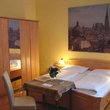 Hotel Lehrerhaus 2*