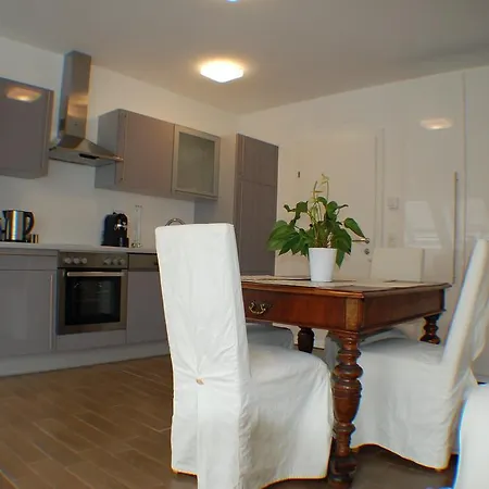 Apartment Alga Am Westbahnhof