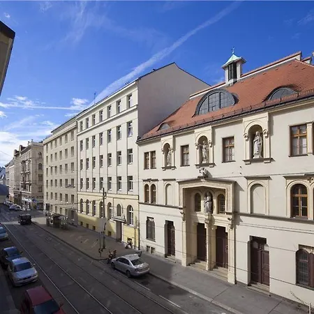 & Kaiser 23 Vienna