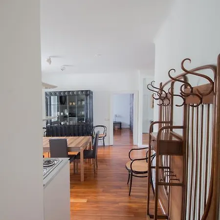 Am Graben Apartment *